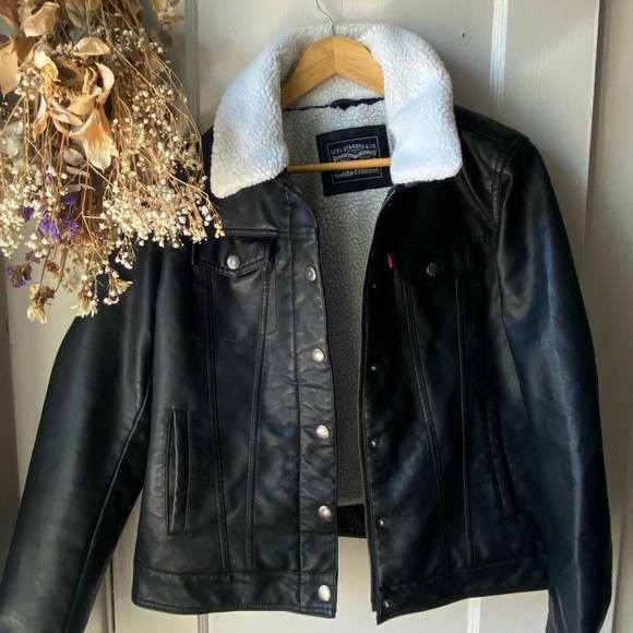 Levi’s Faux Leather & Fur Bomber Jacket - Picture 1 of 3